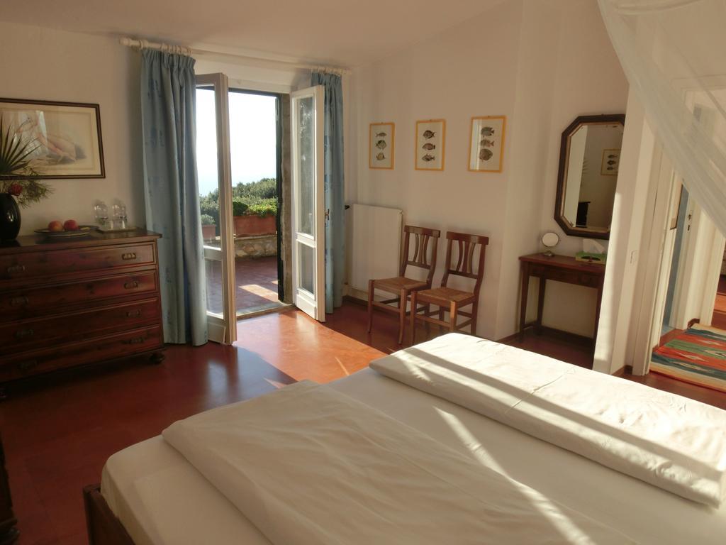 Talamoni B&B Talamone Esterno foto