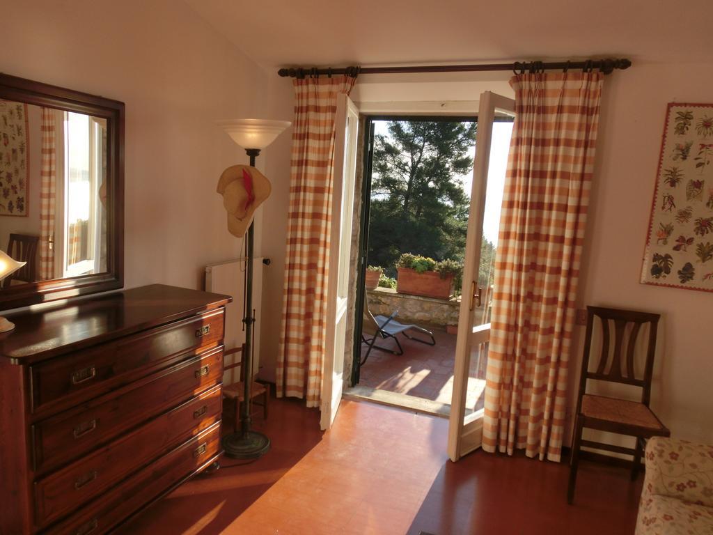 Talamoni B&B Talamone Esterno foto